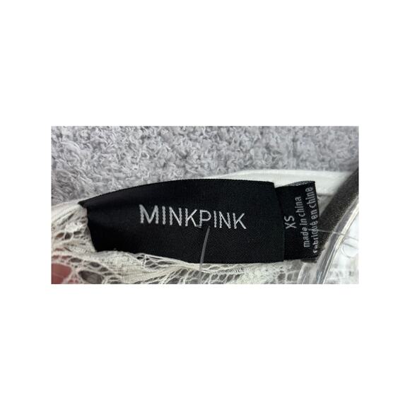 Minkpink Women's 1/2 Sleeve White Lace Formal Dress Size XS #64118 - Picture 3 of 3